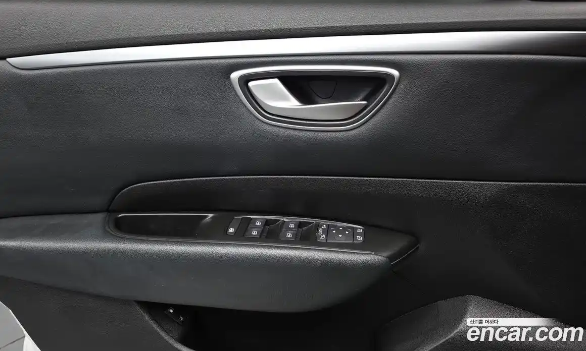 Renault SM6 2016 2.0 Автомат в Москве № 147893, фото 2