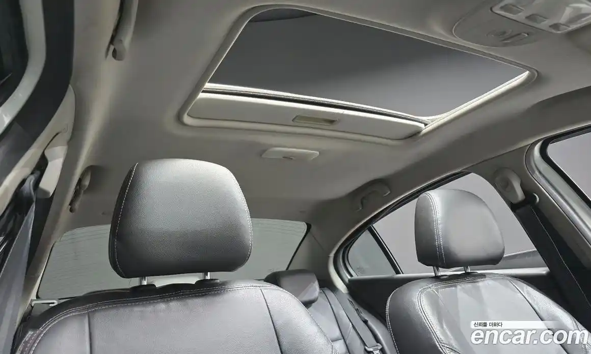 Renault SM3 2013 1.6 Автомат в Москве № 149782, фото 4