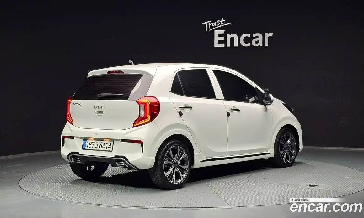 Kia Morning 2023 1.0 Автомат в Москве № 15341, фото 16