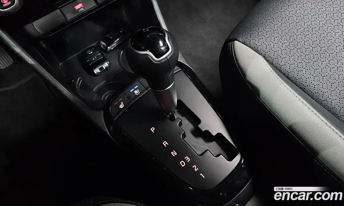 Kia Morning 2023 1.0 Автомат в Москве № 15341, фото 2