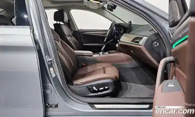 BMW 5-Series 2023 2.0 Автомат в Москве № 157197, миниатюра 4