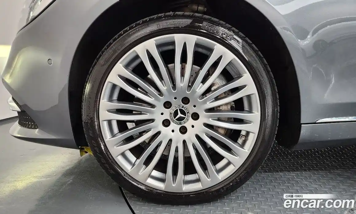 Mercedes-Benz S-Class 2018 4.0 Автомат в Москве № 157816, фото 5