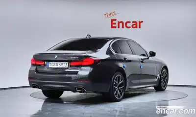 BMW 5-Series 2021 2.0 Автомат в Москве № 159232, миниатюра 2