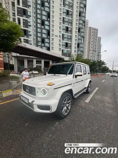 Mercedes-Benz G-Class, 2025