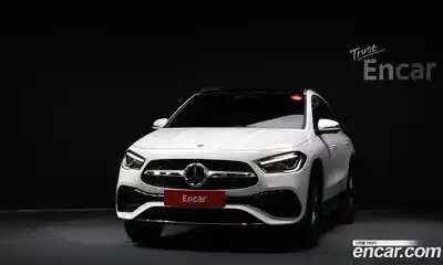 Mercedes-Benz GLA-Class 2023 2.0 Автомат в Москве № 160142, миниатюра 12