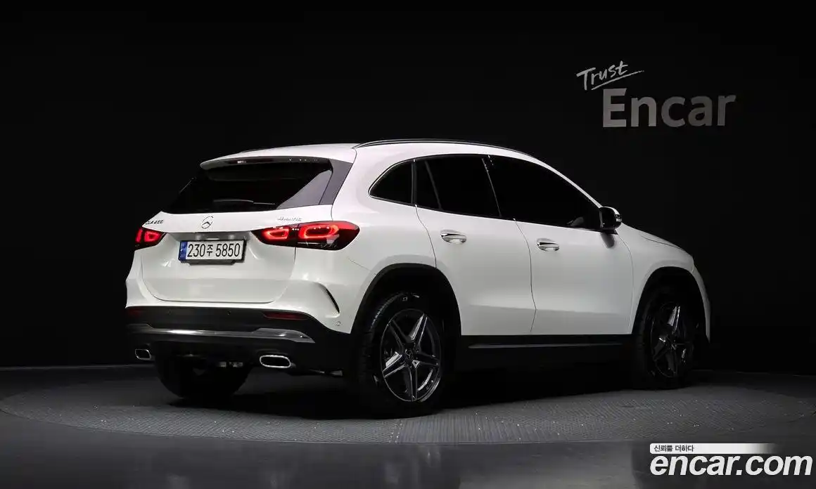 Mercedes-Benz GLA-Class 2023 2.0 Автомат в Москве № 160142, фото 19