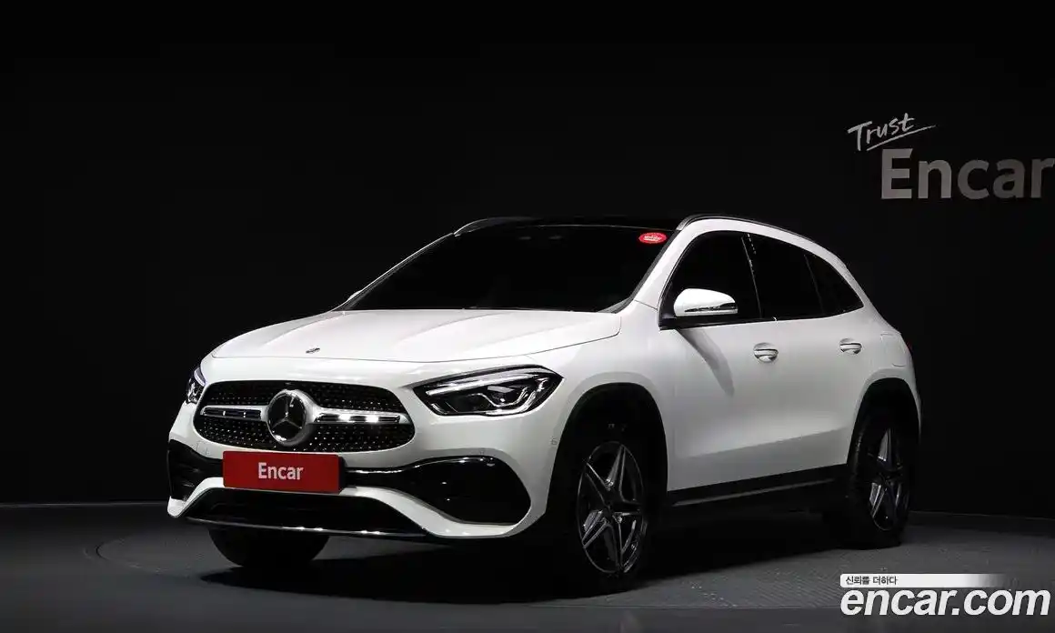 Mercedes-Benz GLA-Class 2023 2.0 Автомат в Москве № 160142, фото 10