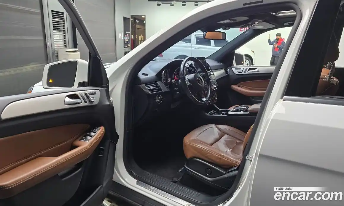 Mercedes-Benz GLE-Class 2018 3.0 Автомат в Москве № 161603, фото 1