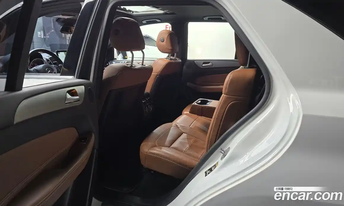 Mercedes-Benz GLE-Class 2018 3.0 Автомат в Москве № 161603, фото 2