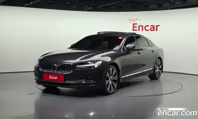 Volvo S90, 2022