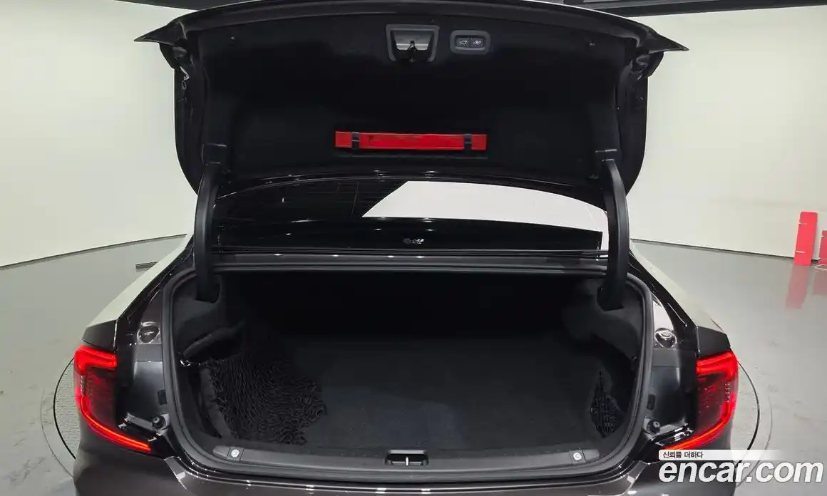 Volvo S90 2022 2.0 Автомат в Москве № 164499, фото 20