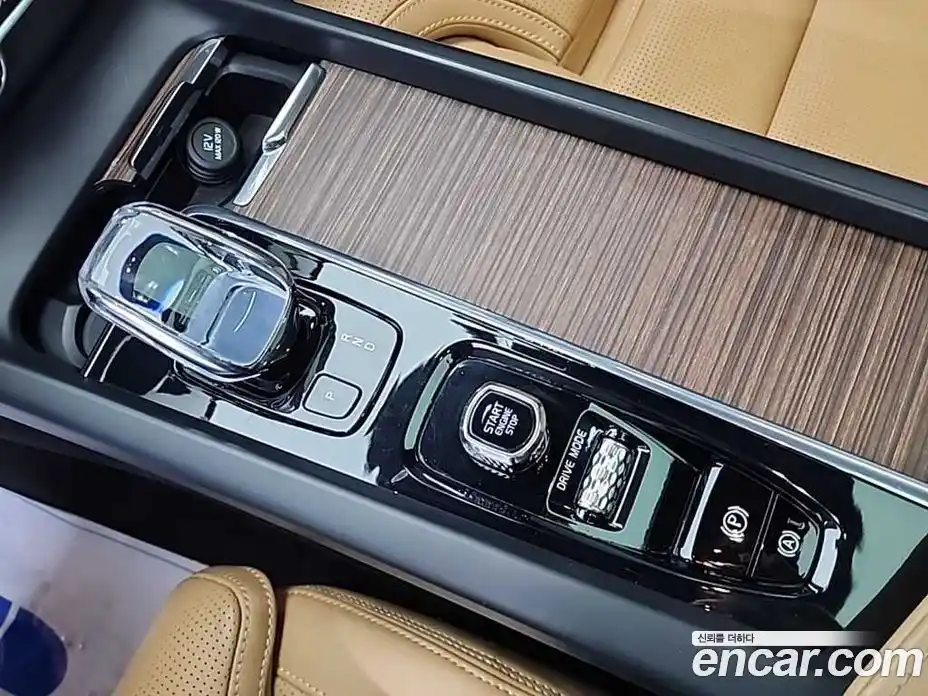 Volvo XC60 2021 2.0 Автомат в Москве № 164827, фото 8