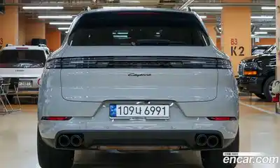 Porsche Cayenne 2024 3.0 Автомат в Москве № 165018, миниатюра 4