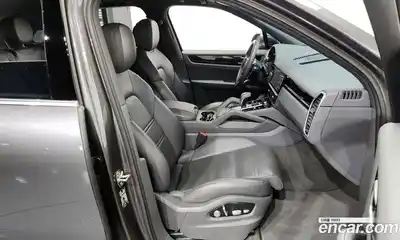 Porsche Cayenne 2019 3.0 Автомат в Москве № 165175, миниатюра 11