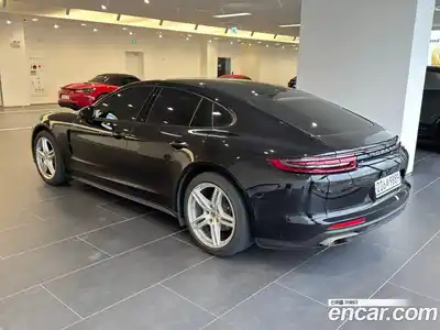 Porsche Panamera 2020 3.0 Автомат в Москве № 165870, миниатюра 3