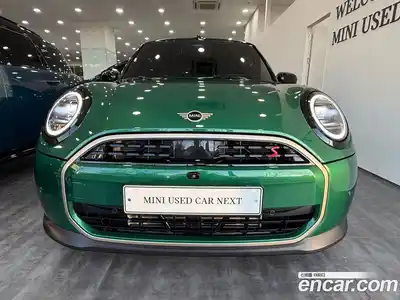 Mini Cooper Convertible 2025 2.0 Автомат в Москве № 167334, миниатюра 3