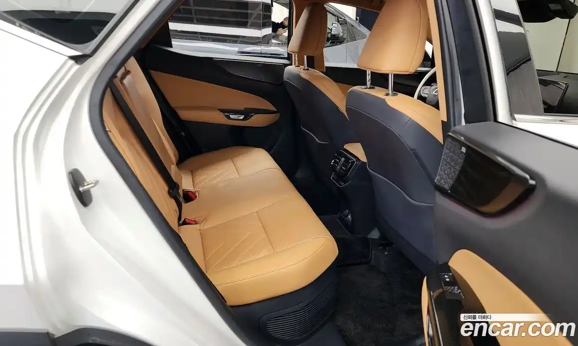 Lexus NX 2025 2.5 Автомат в Москве № 167973, фото 16