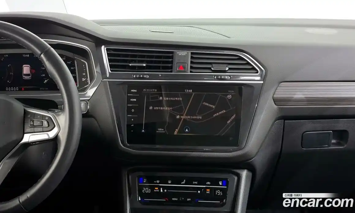 Volkswagen Tiguan 2022 2.0 Автомат в Москве № 168572, фото 14