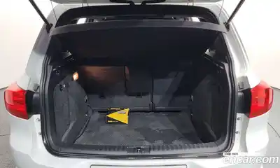 Volkswagen Tiguan 2014 2.0 Автомат в Москве № 168956, миниатюра 2