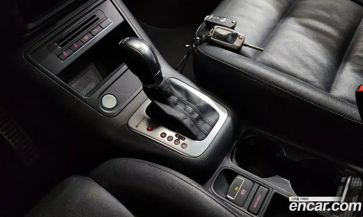 Volkswagen Tiguan 2014 2.0 Автомат в Москве № 168956, фото 9