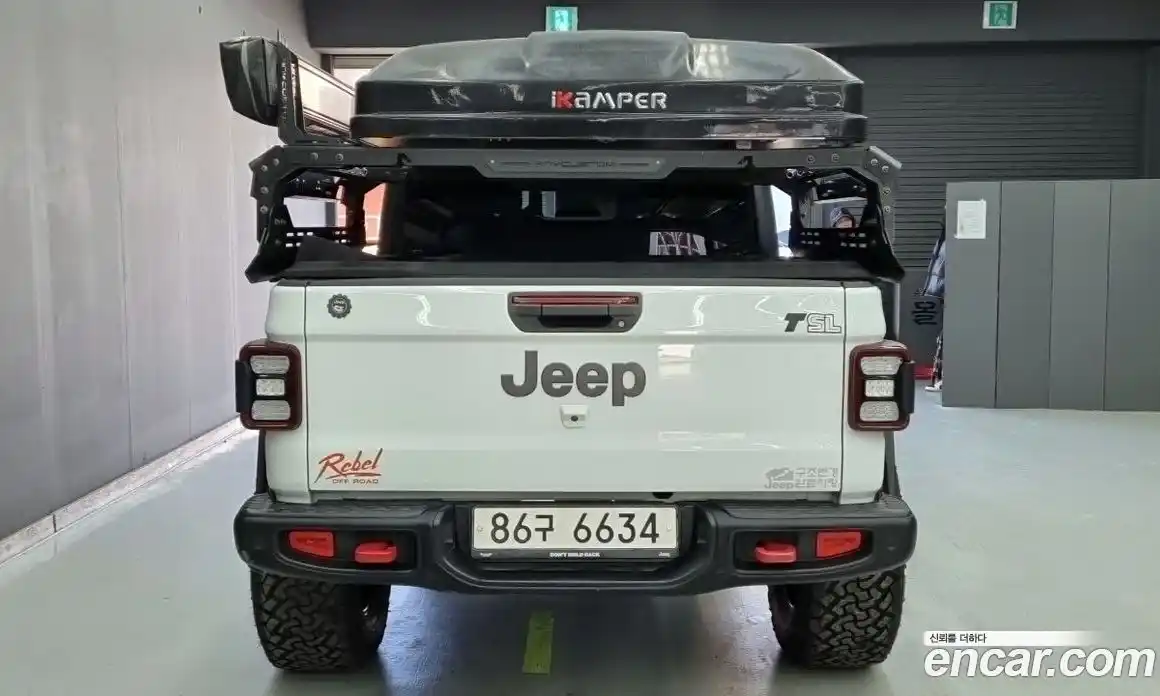 Jeep Gladiator 2021 3.6 Автомат в Москве № 169942, фото 4