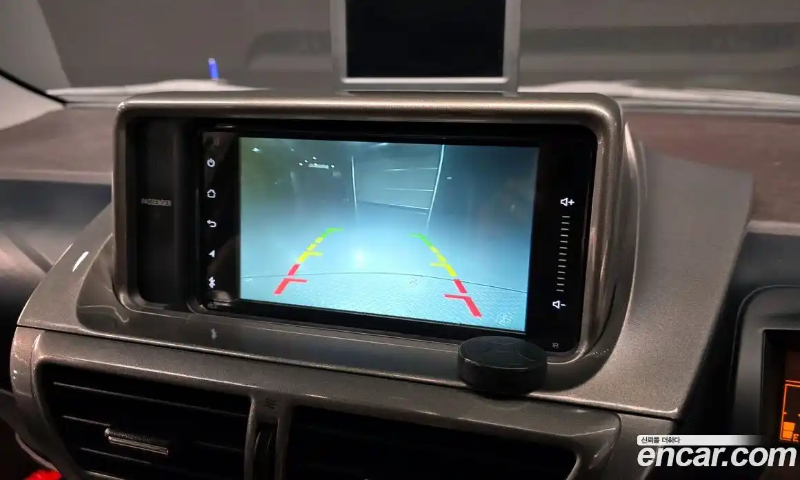 Toyota iQ 2010 1.0 Автомат в Москве № 170093, фото 18