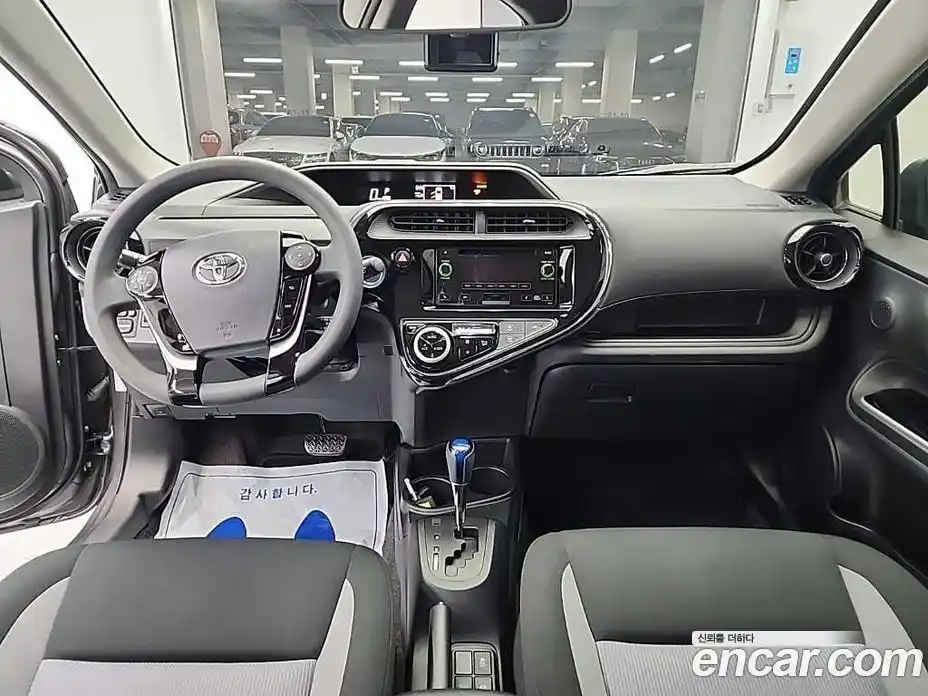 Toyota Prius 2018 1.5 Автомат в Москве № 170322, фото 7