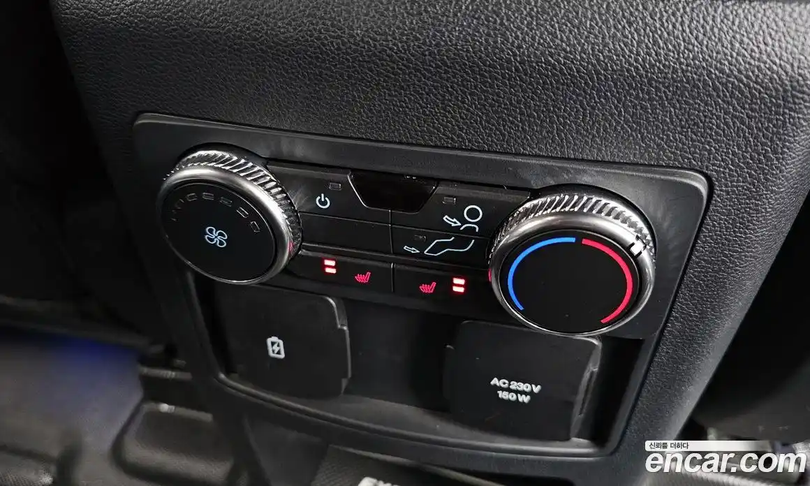 Ford Explorer 2021 3.0 Автомат в Москве № 170859, фото 9