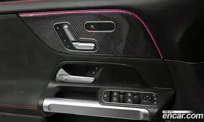 Mercedes-Benz GLB-Class 2021 2.0 Автомат в Москве № 180044, миниатюра 12