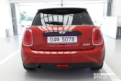Mini Cooper 2017 1.5 Автомат в Москве № 181807, миниатюра 4