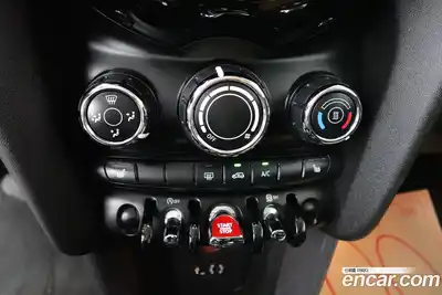 Mini Cooper 2017 1.5 Автомат в Москве № 181807, миниатюра 10