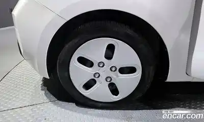 Kia Ray 2023 1.0 Автомат в Москве № 18202, миниатюра 3