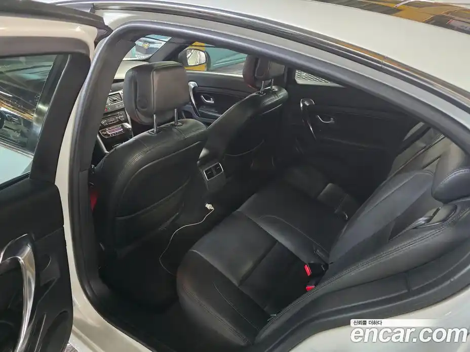 Renault SM5 2013 2.0 Автомат в Москве № 186382, фото 13