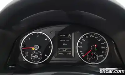 Volkswagen Tiguan 2013 2.0 Автомат в Москве № 187215, миниатюра 11