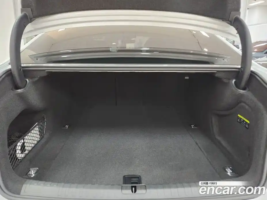 Audi A6 2025 2.0 Автомат в Москве № 188986, фото 13