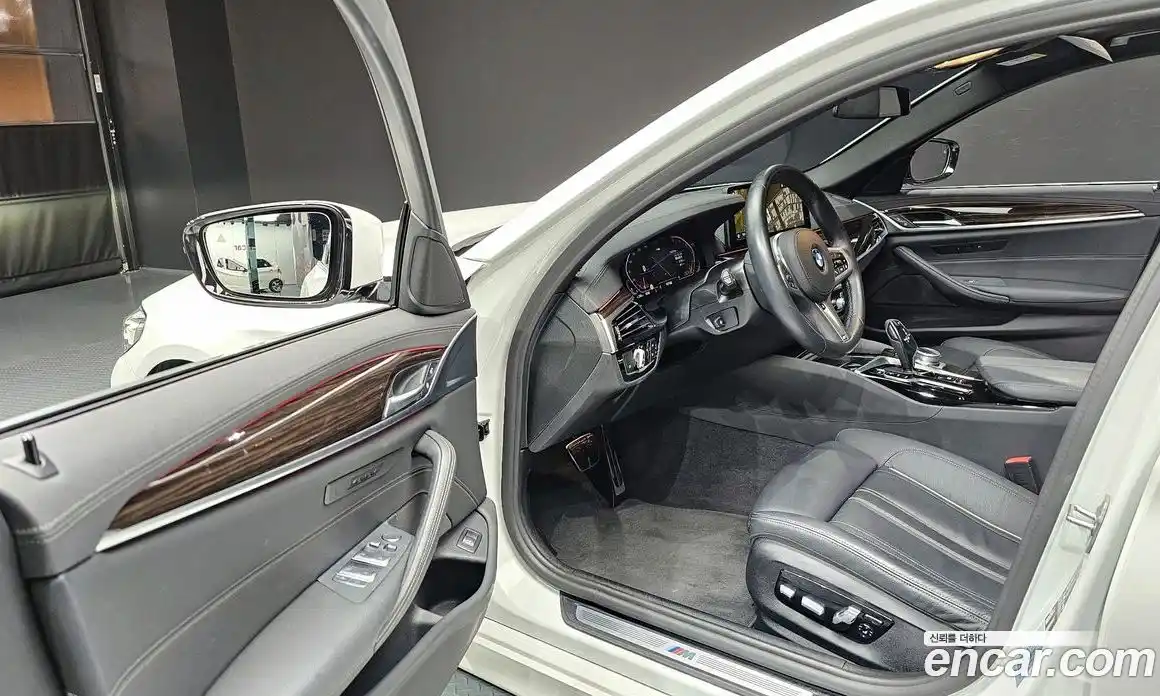 BMW 5-Series 2022 2.0 Автомат в Москве № 189483, фото 17