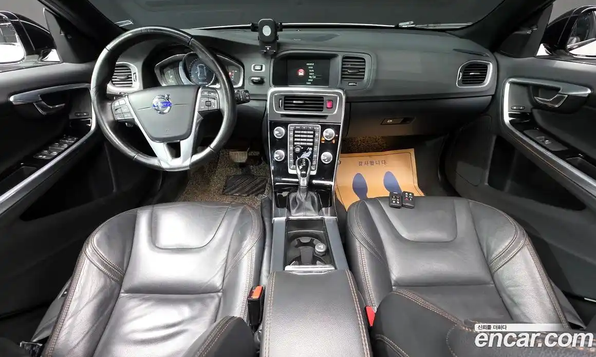 Volvo V60 2016 2.5 Автомат в Москве № 190901, фото 11