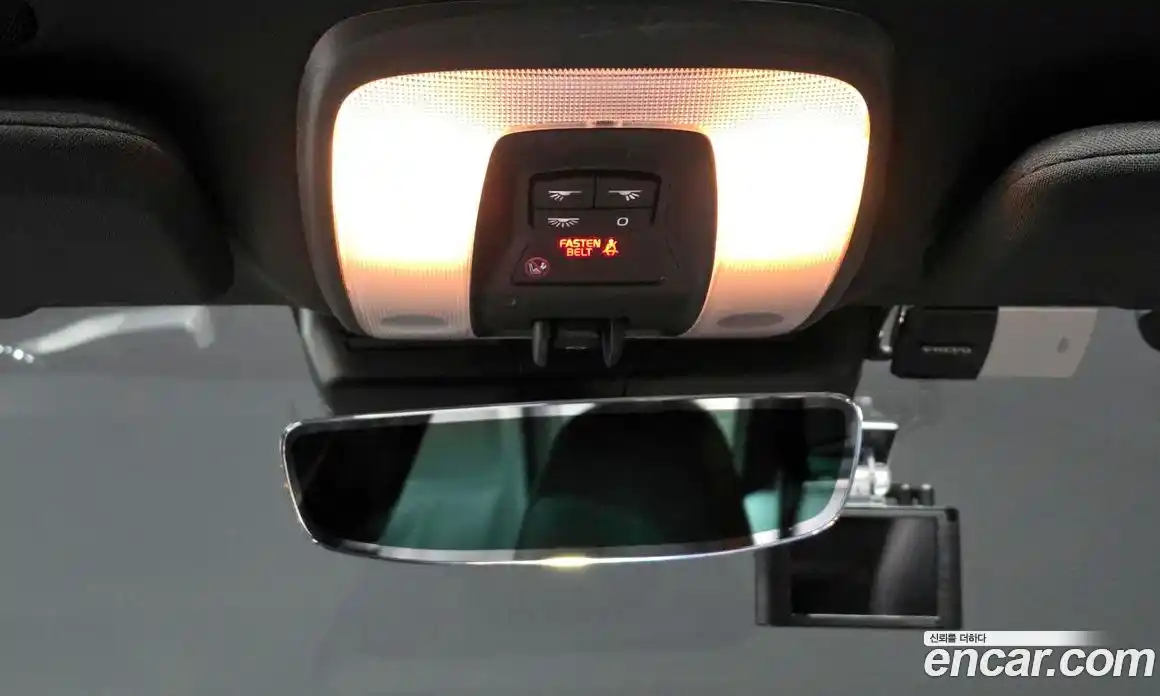 Volvo V60 2016 2.5 Автомат в Москве № 190901, фото 16