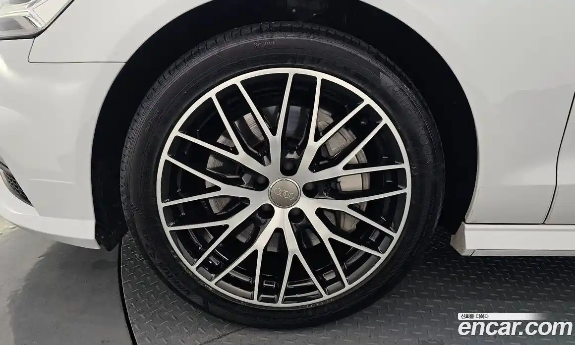 Audi A6 2017 2.0 Автомат в Москве № 191281, фото 17