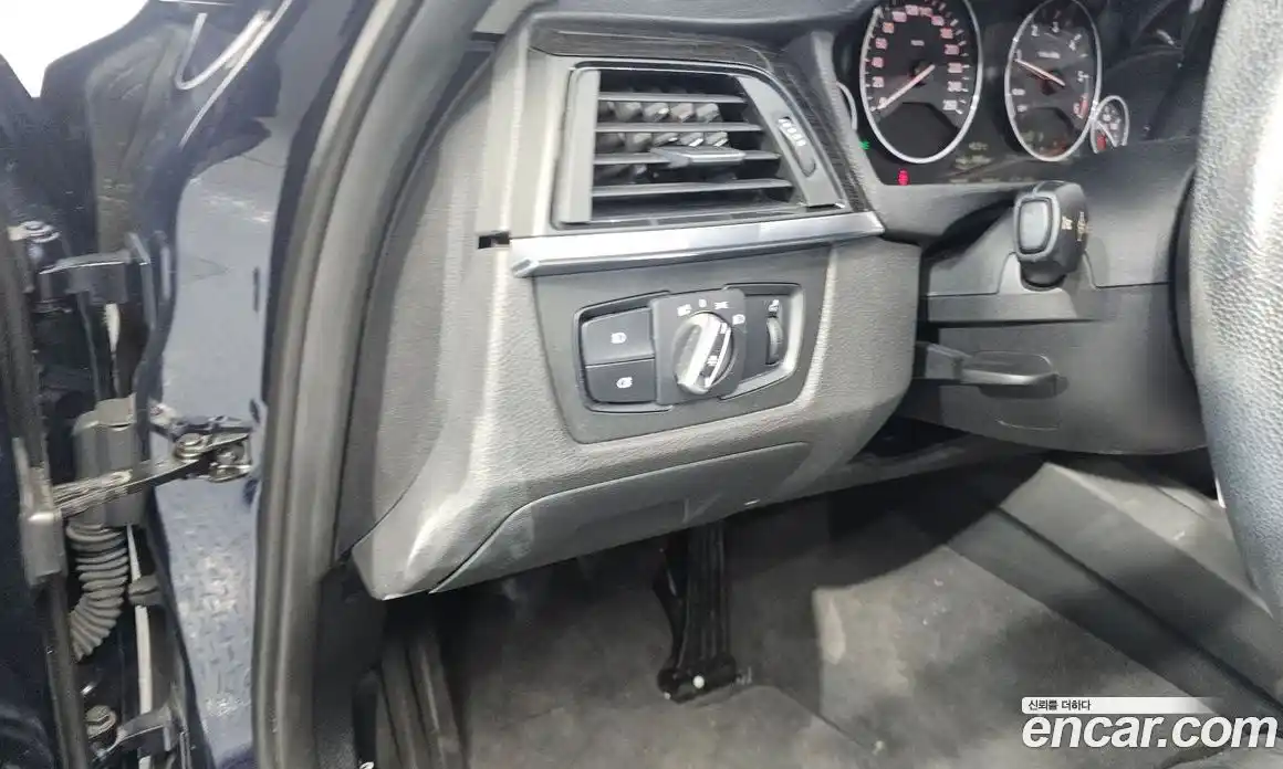 BMW 3-Series 2015 2.0 Автомат в Москве № 192168, фото 13