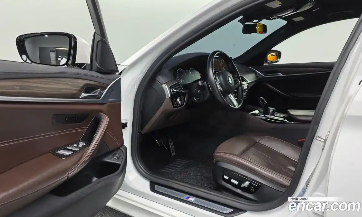 BMW 5-Series 2019 2.0 Автомат в Москве № 193310, фото 11