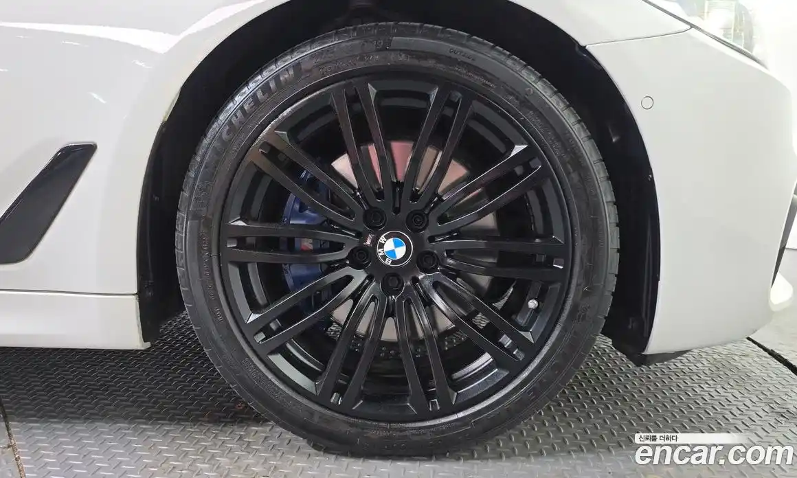 BMW 5-Series 2019 2.0 Автомат в Москве № 193310, фото 16