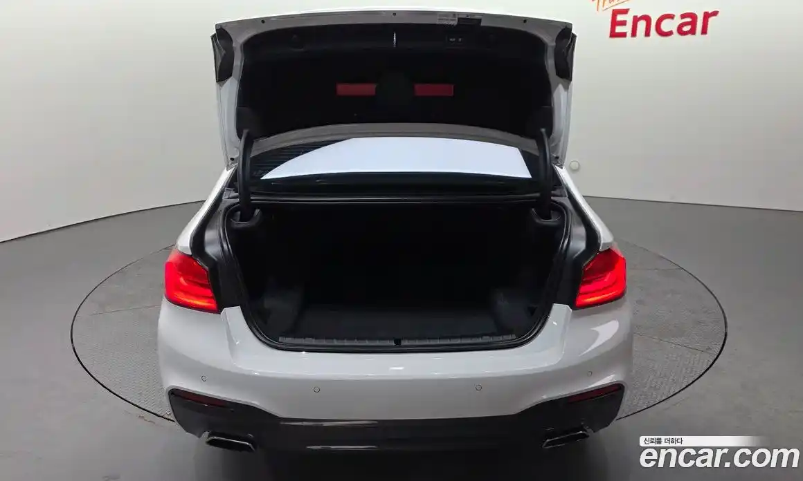 BMW 5-Series 2019 2.0 Автомат в Москве № 193310, фото 4