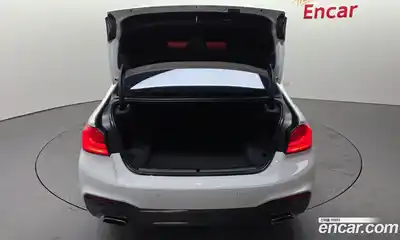 BMW 5-Series 2019 2.0 Автомат в Москве № 193310, миниатюра 4