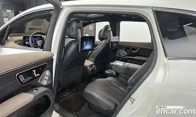 Mercedes-Benz EQS 2023 0.3 Автомат в Москве № 193787, миниатюра 4