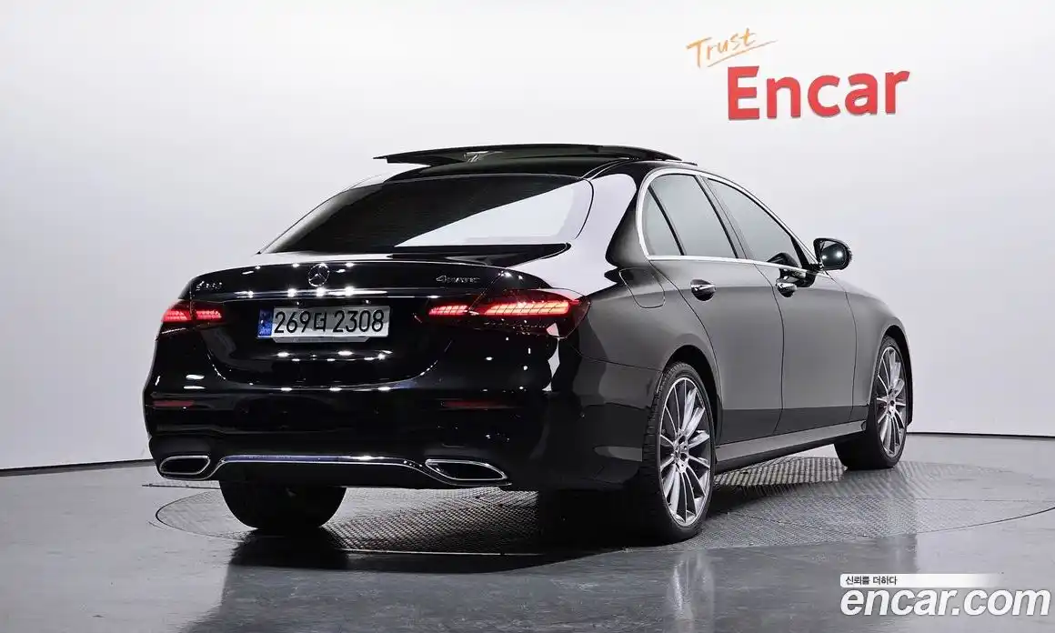 Mercedes-Benz E-Class 2021 2.0 Автомат в Москве № 195033, фото 13