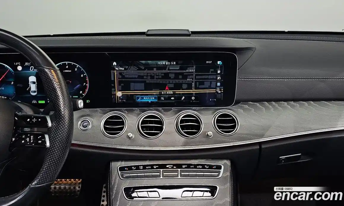 Mercedes-Benz E-Class 2021 2.0 Автомат в Москве № 195033, фото 14