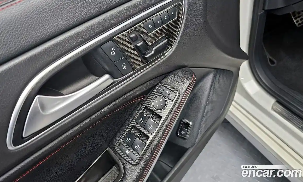 Mercedes-Benz CLA-Class 2016 2.0 Автомат в Москве № 195247, фото 6