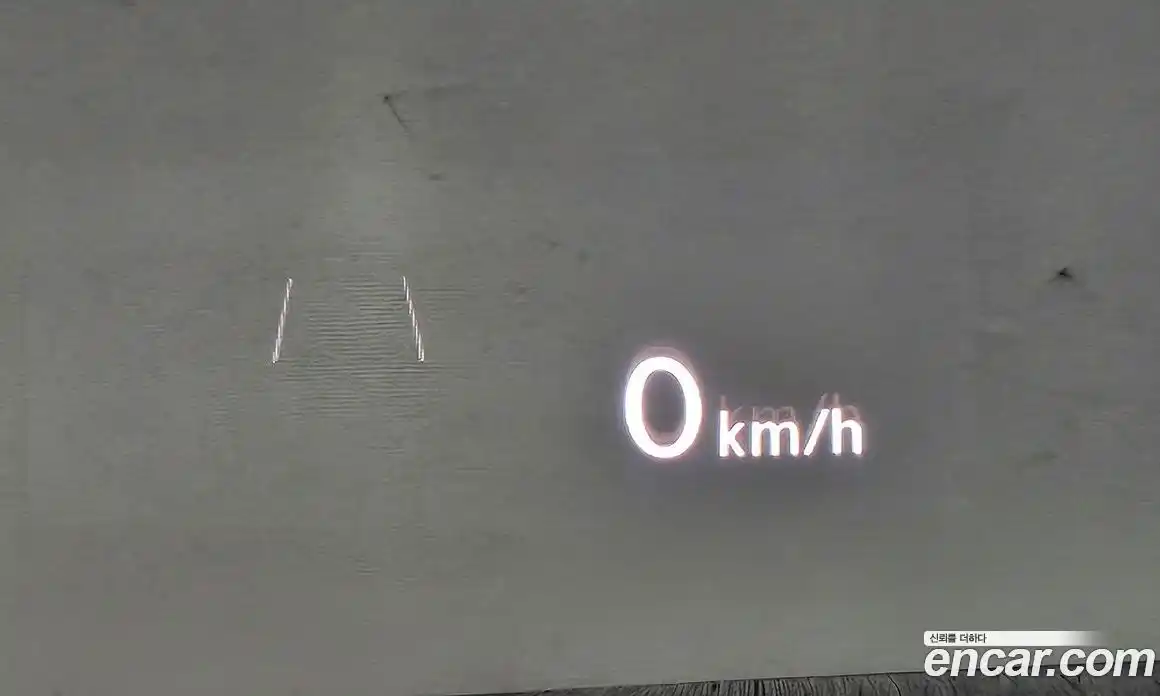 Volkswagen Tiguan 2018 2.0 Автомат в Москве № 199200, фото 2