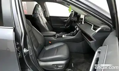 Toyota RAV4 2024 2.5 Автомат в Москве № 199550, миниатюра 4